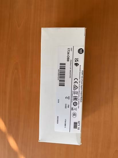 새로운 오리지널 IC 칩 Infineon Sak-Tc277t-64f200s Ca MCU 32 비트 Aurix Tc27xt 200MHz Tricore Risc 4MB Eflash 472KB Sram 292 핀 Lfbga 재고 있음